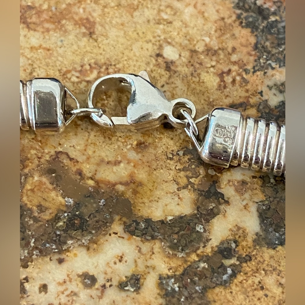 Sterling Silver 925 Omega Necklace 16 inches 🩶 - Picture 4 of 10